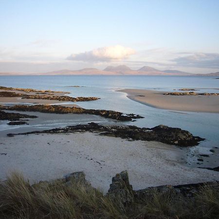 The Colonsay Hotel Isle of Colonsay Exterior photo